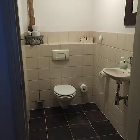 Alojamento de Acomodação e Pequeno-almoço Greyt Place 3*
